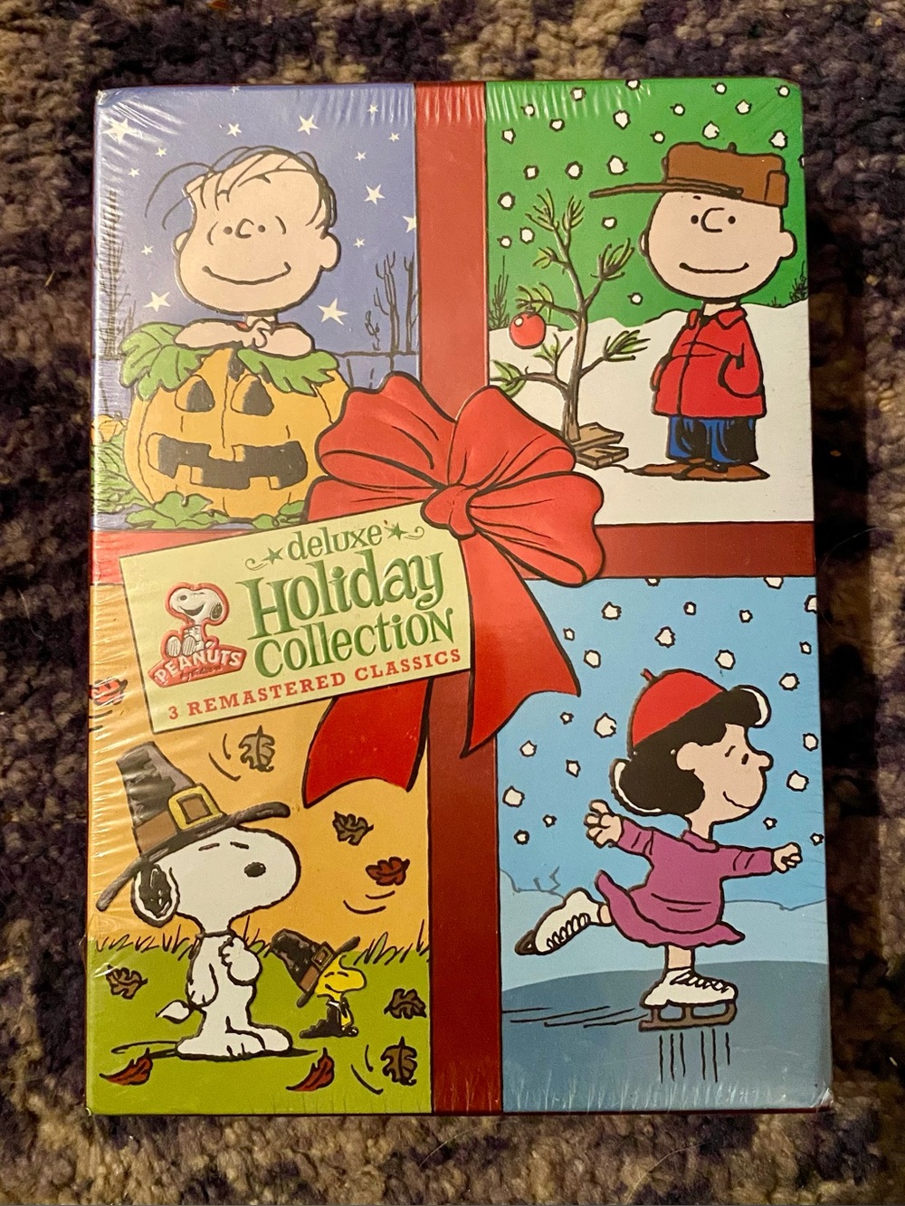 Peanuts Holiday Collection DVD 3-Disc Set Charlie Brown Christmas,Thanksgiving